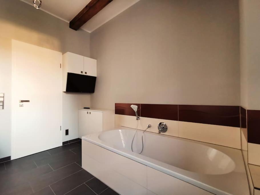 Komfortables Apartment Im Zentrum Erfurts ภายนอก รูปภาพ